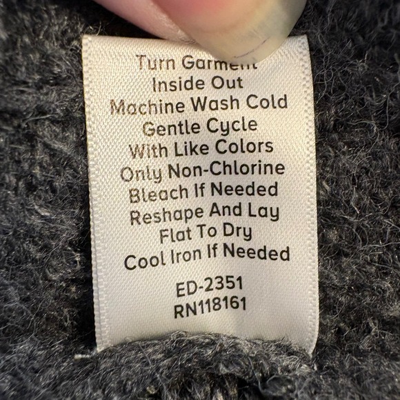 Evereve Avery Cable Tank‎ in Charcoal Size Small - Picture 6 of 6